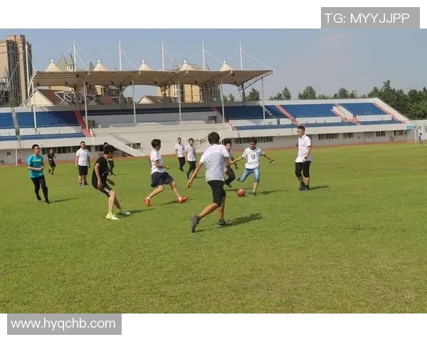 广州足球队的辉煌征程与突破时刻全景纪实